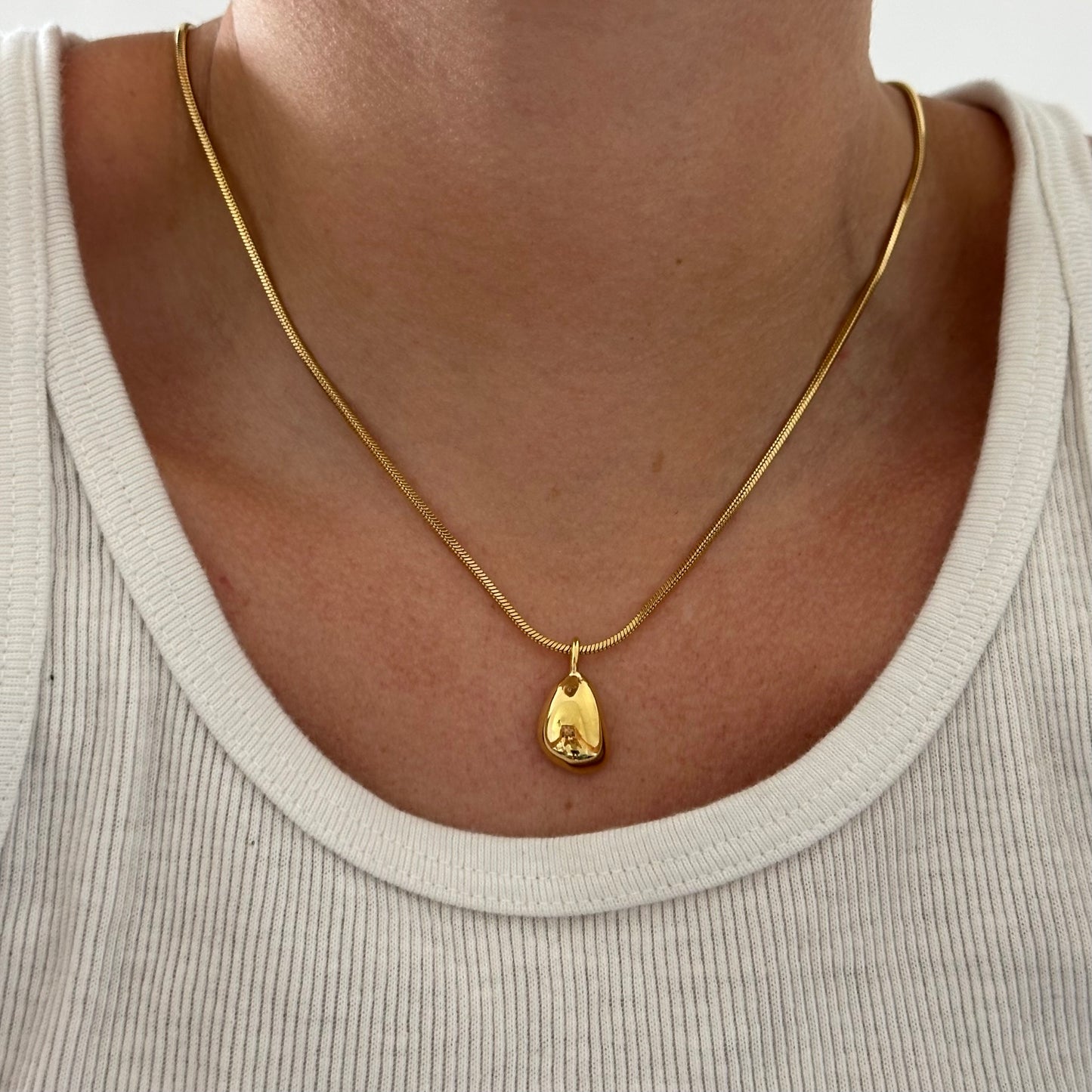 Drop Gold Necklace