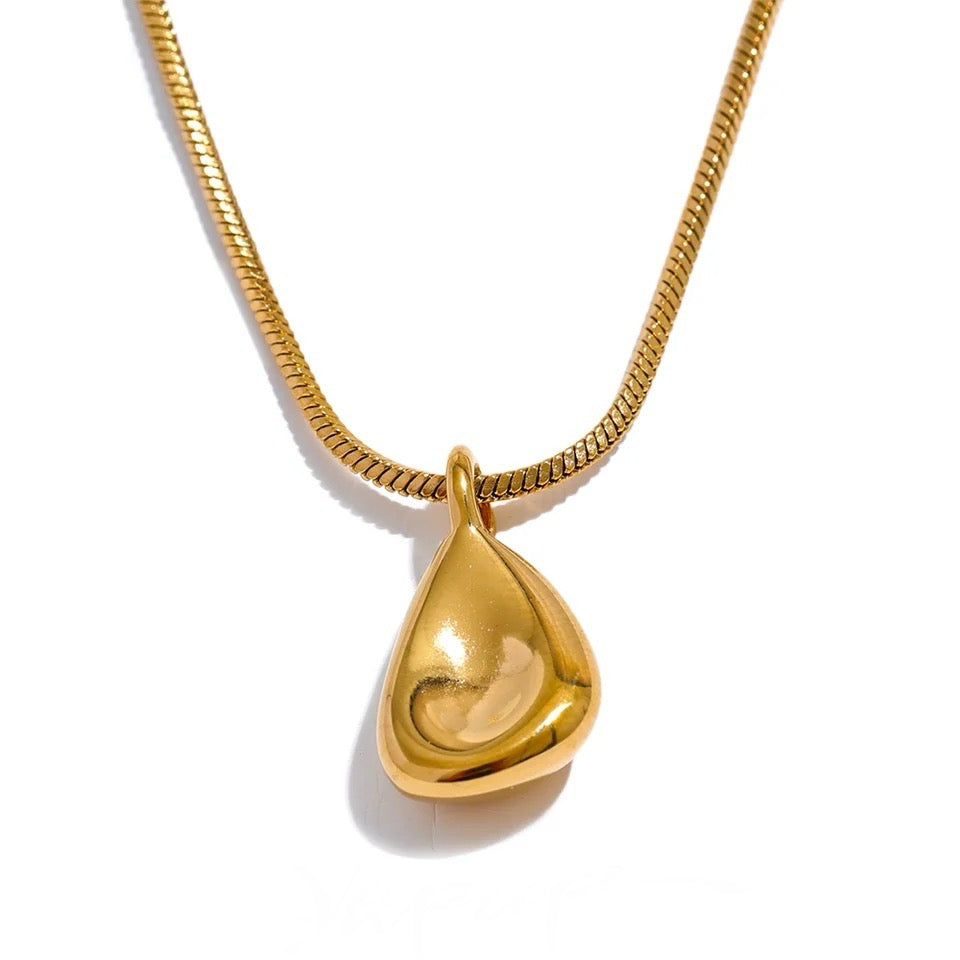 Drop Gold Necklace